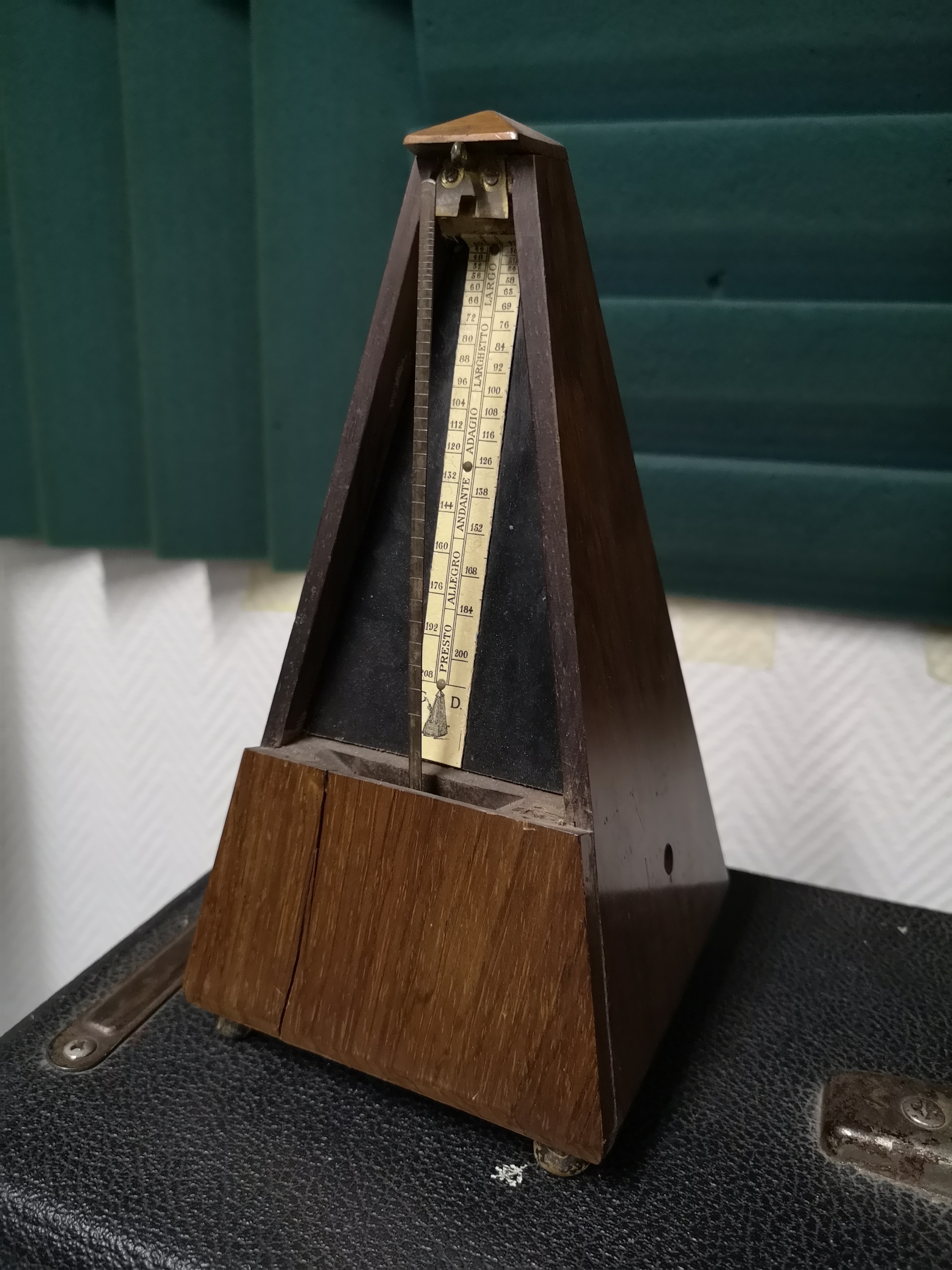 Déviations #56 – That kind of man – juillet 2025 