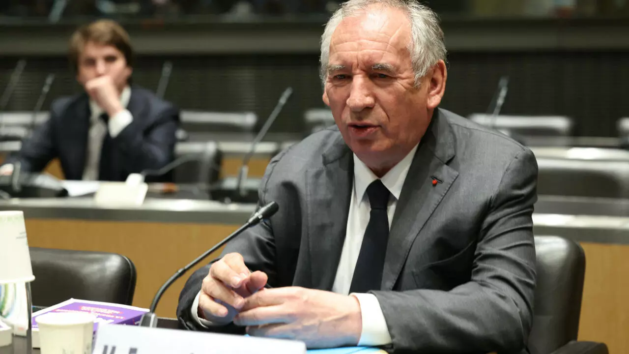 Affaire Bétharram ： un document fourni par le collectif de victimes contredit François Bayrou (2025-05-20 06 h 25 min 32 s) 